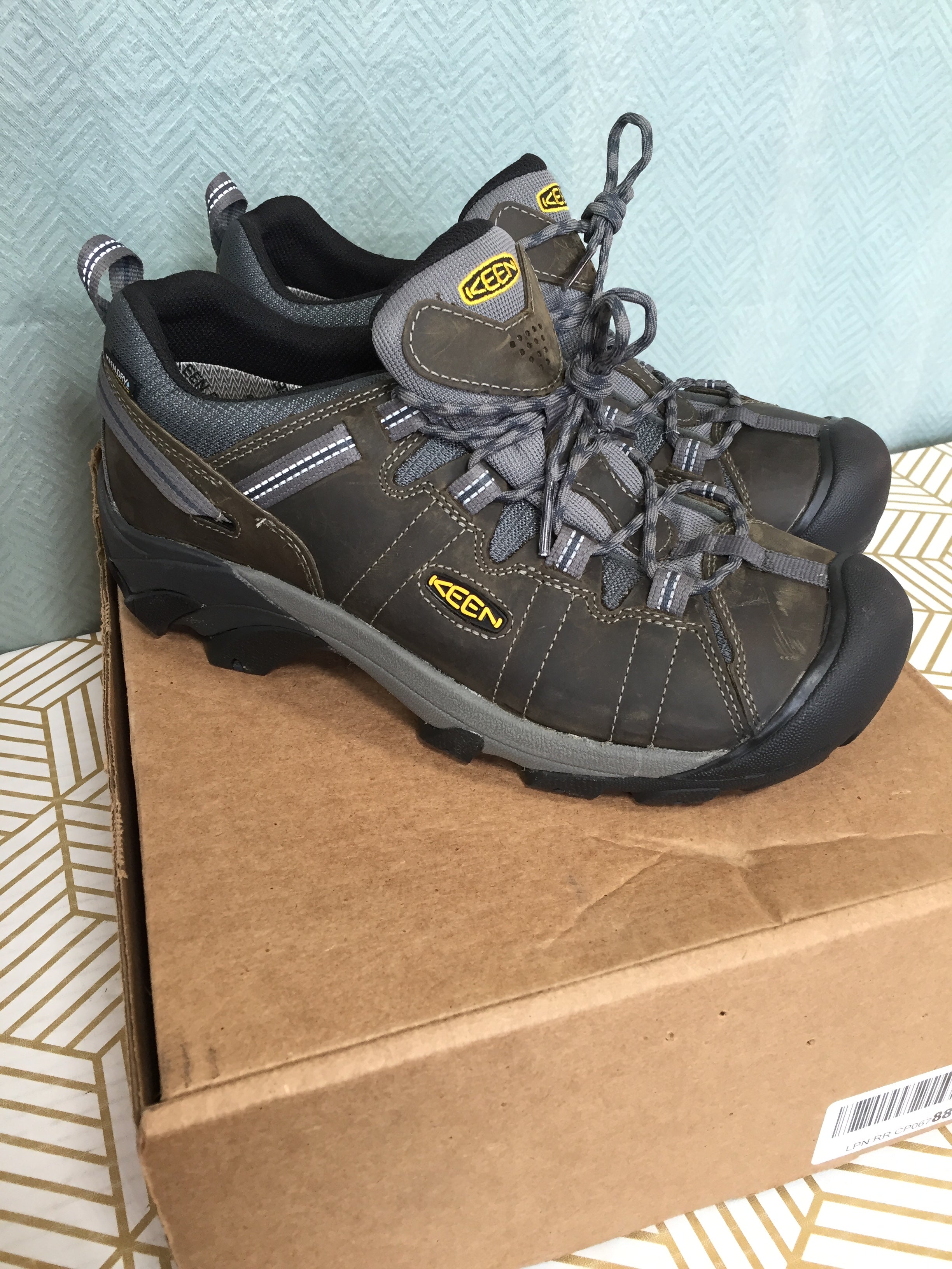 Keen Men's Targhee II WP Mid Wide Hiking Boot US Size 11 *No Original Packaging* (7865893716206)